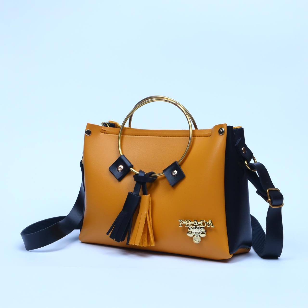 👜⚫💛 Prada-Style Black & Yellow Bag – Bold, Luxury-Inspired Designer Handbag for Women ✨🌟